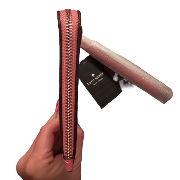NWT Kate Spade Blossom Pink Minimalist Lucy Med L-Zip Saffiano Leather Wristlet - Picture 5 of 10